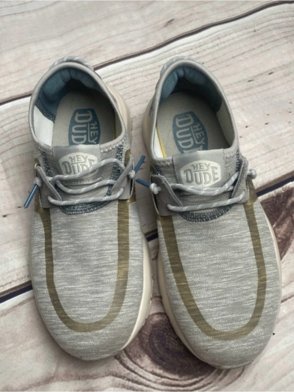 Hey Dude sirocco Gray Knit Slip-Ons with gold  Stripe women’s 6 EUC